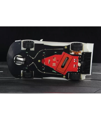 MC 720 GT3 blanco en kit 2