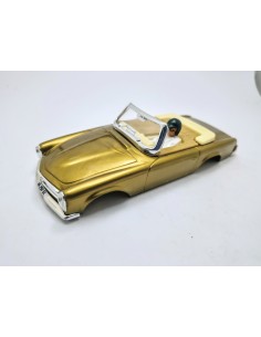 Carrocería Mercedes 250 Sport 'dorado'