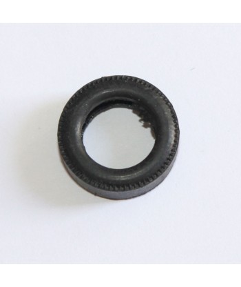 Neumático delantero (guía fija)