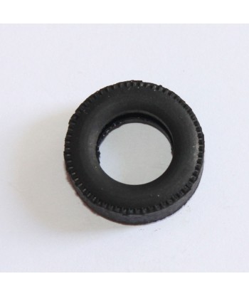 Neumático posterior (guía fija)